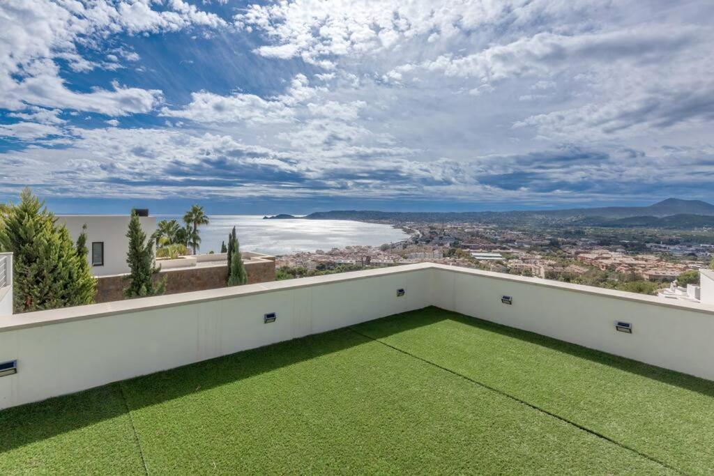 Peaceful Oasis In Javea Villa With Sea Views And Pool エクステリア 写真